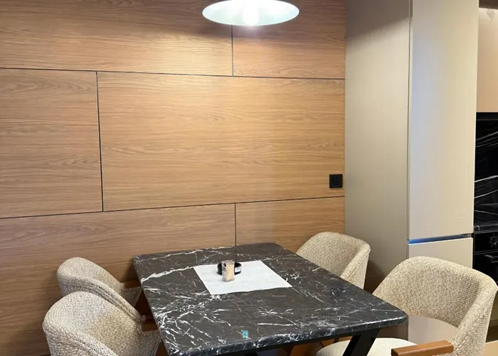 דירה Premium Residences