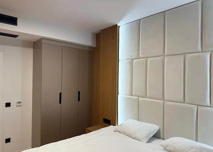 Premium Residences דירה *