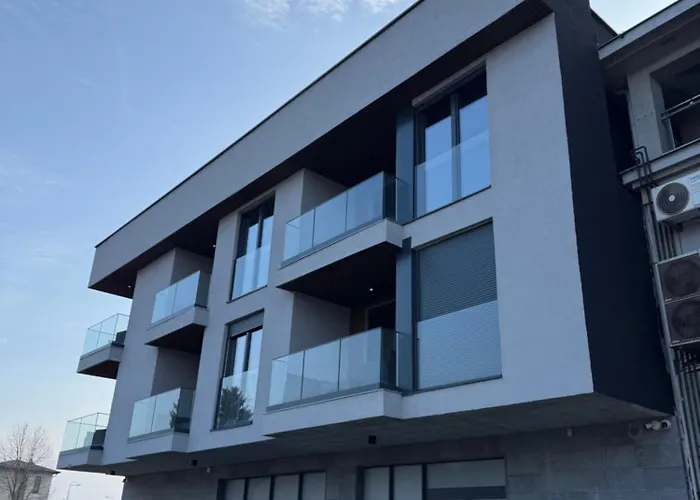 דירה Premium Residences